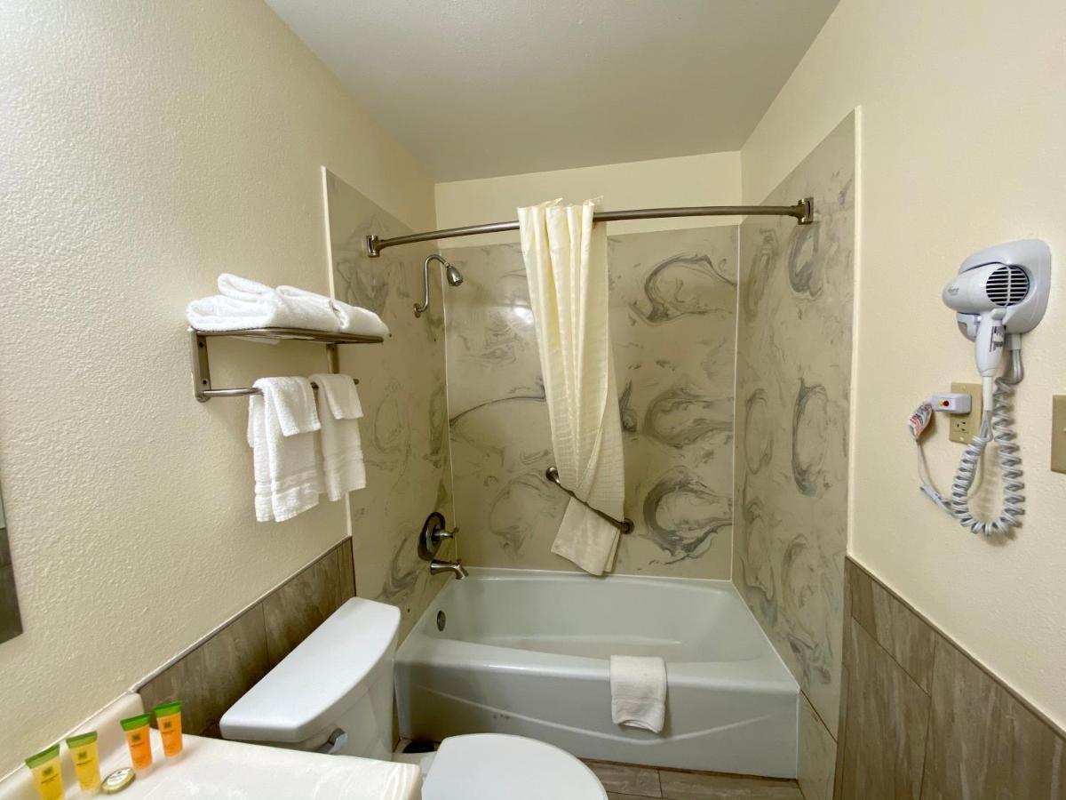 Roswell Inn エクステリア 写真