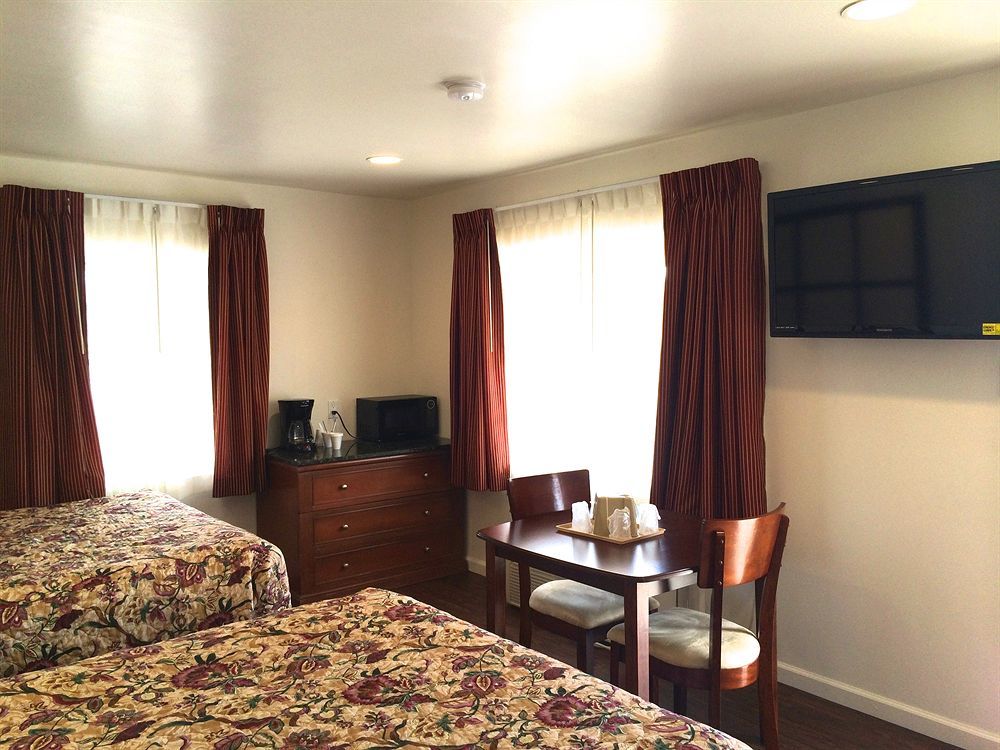 Roswell Inn エクステリア 写真